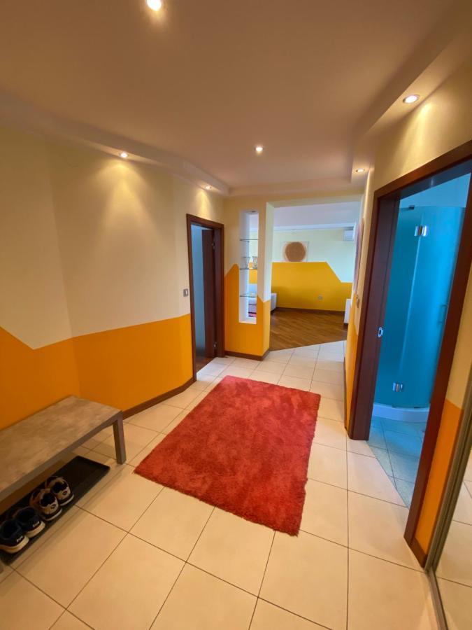 Apartma Berk Lägenhet Ljubljana Exteriör bild